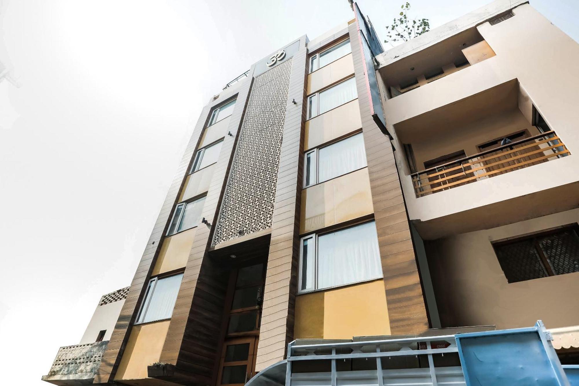 Collection O The Kailash Dev Hotel New Delhi Extérieur photo
